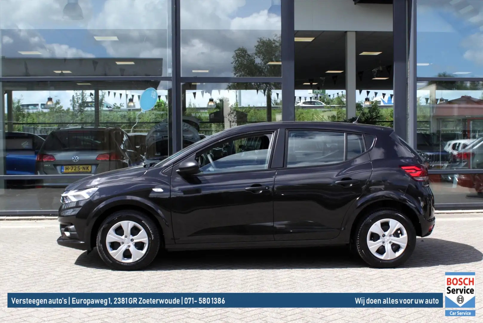 Dacia Sandero 1.0 TCe 90pk GPF Essential Zwart - 2