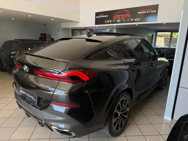 BMW X6 view 14