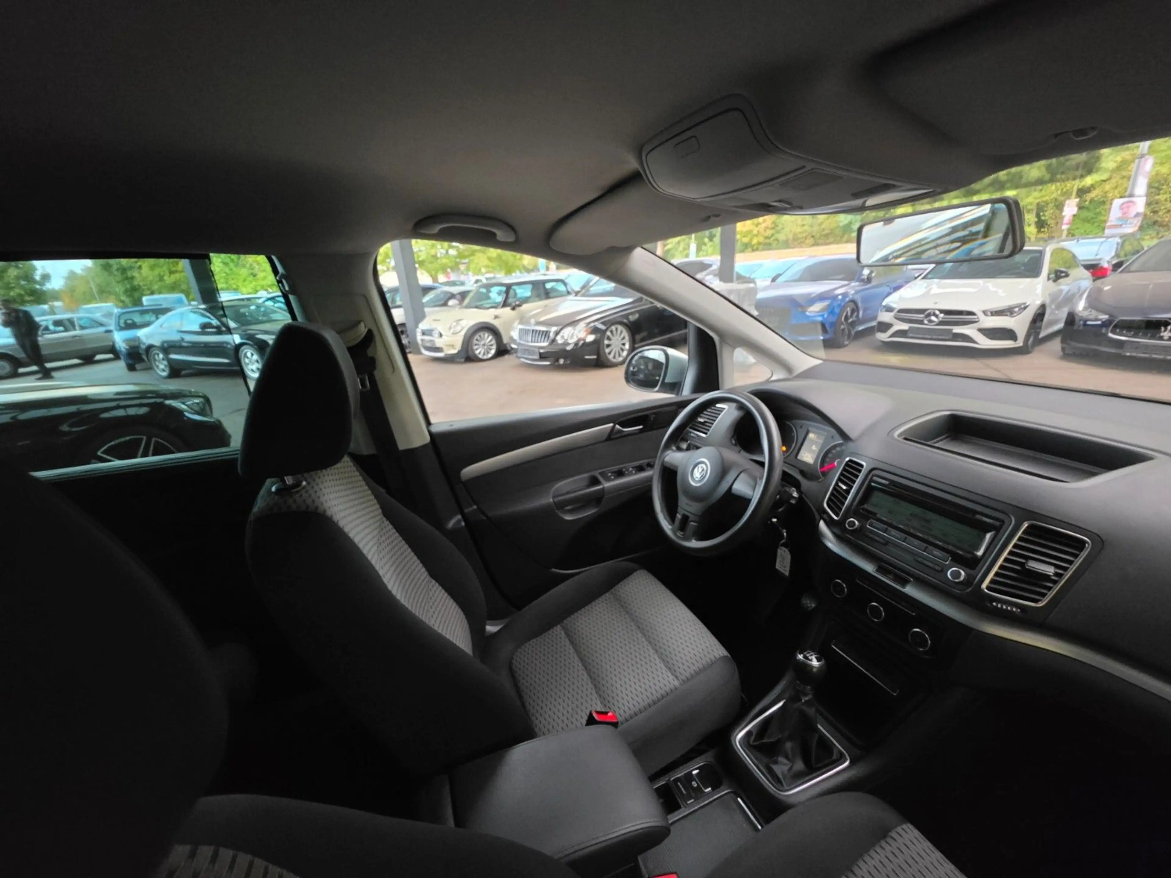 Volkswagen Sharan 2.0 TDI Trendline BMT PRIVACY/AHK/2.Hand — photo 13