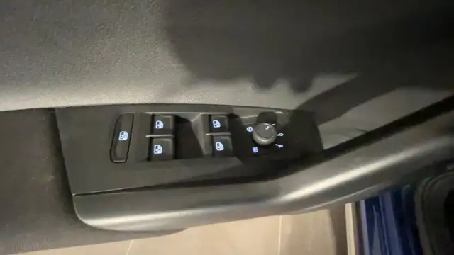 Volkswagen Taigo view 17