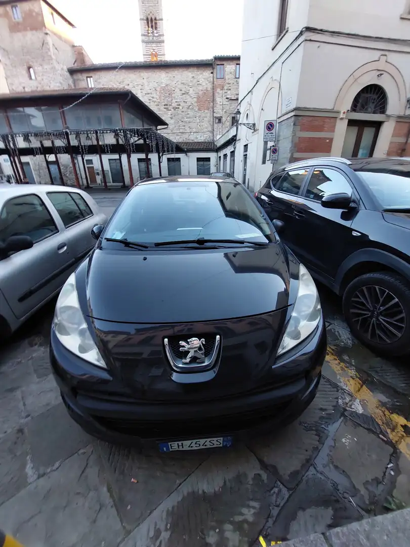 Peugeot 207 3p 1.4 hdi 8v Access 70cv - 1