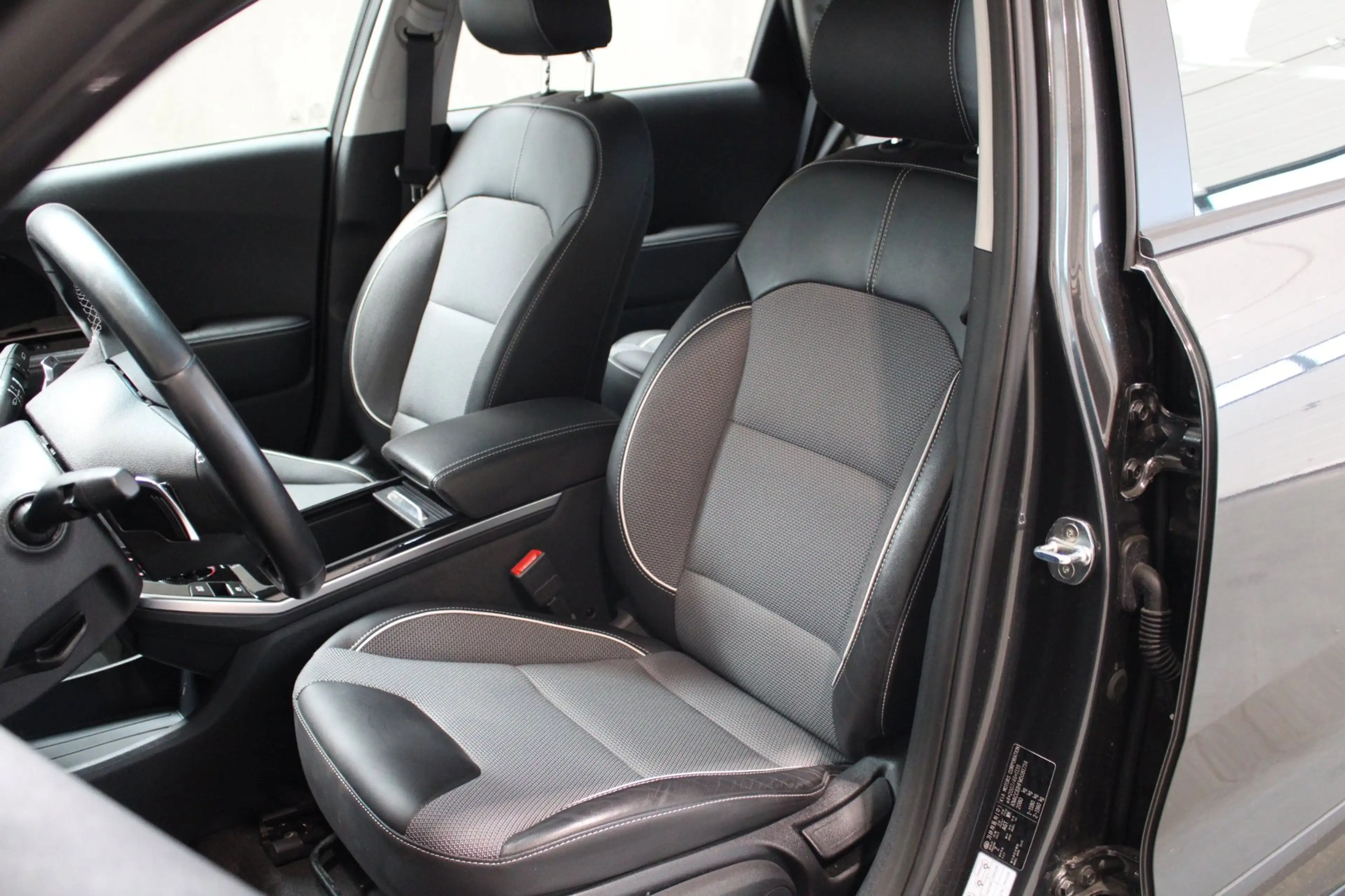 Kia e-Niro DynamicLine 39 kWh SOH 100% 3 fase Prijs is rijkla — photo 4