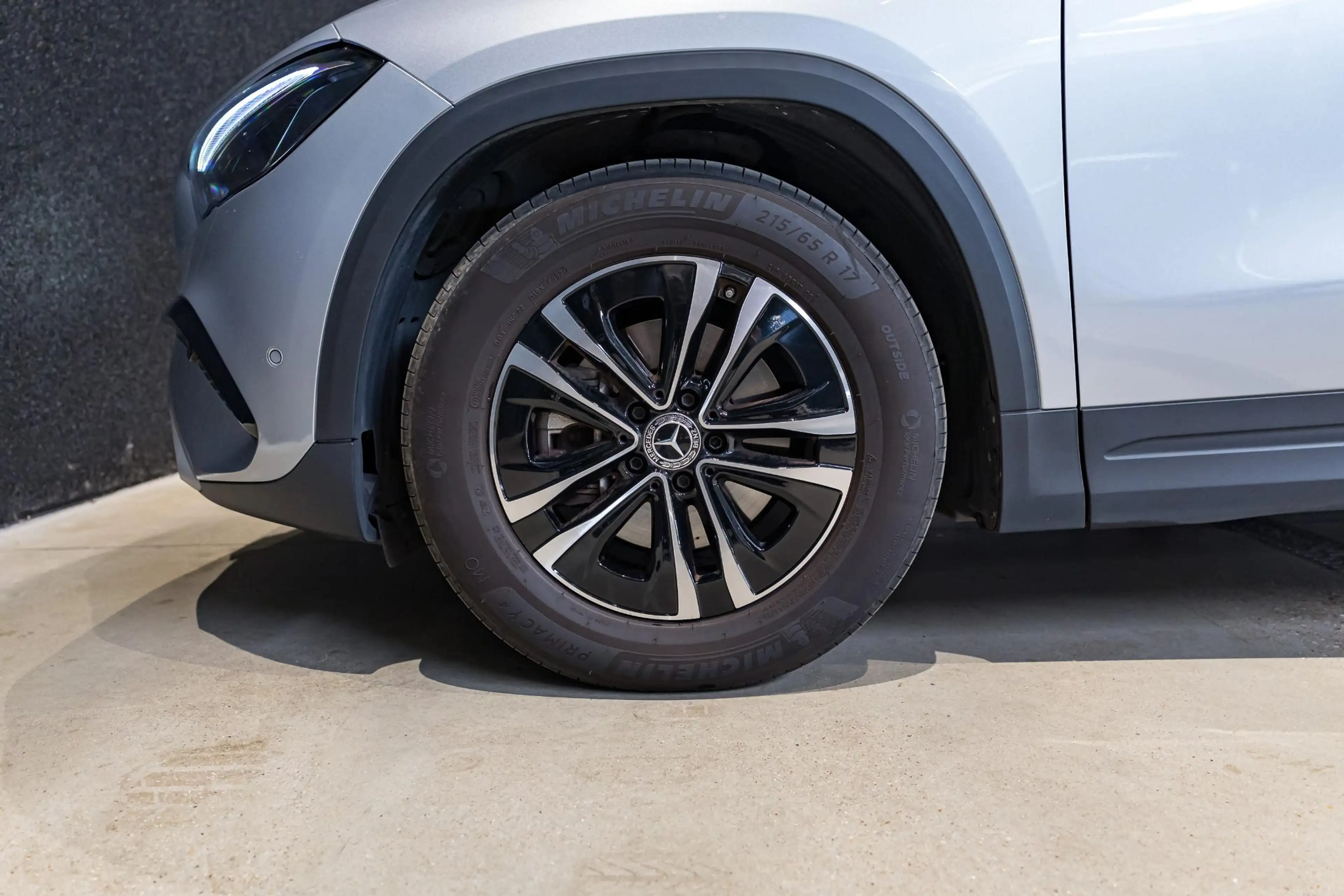 Mercedes-Benz GLA 180 GLA Business Line — photo 8