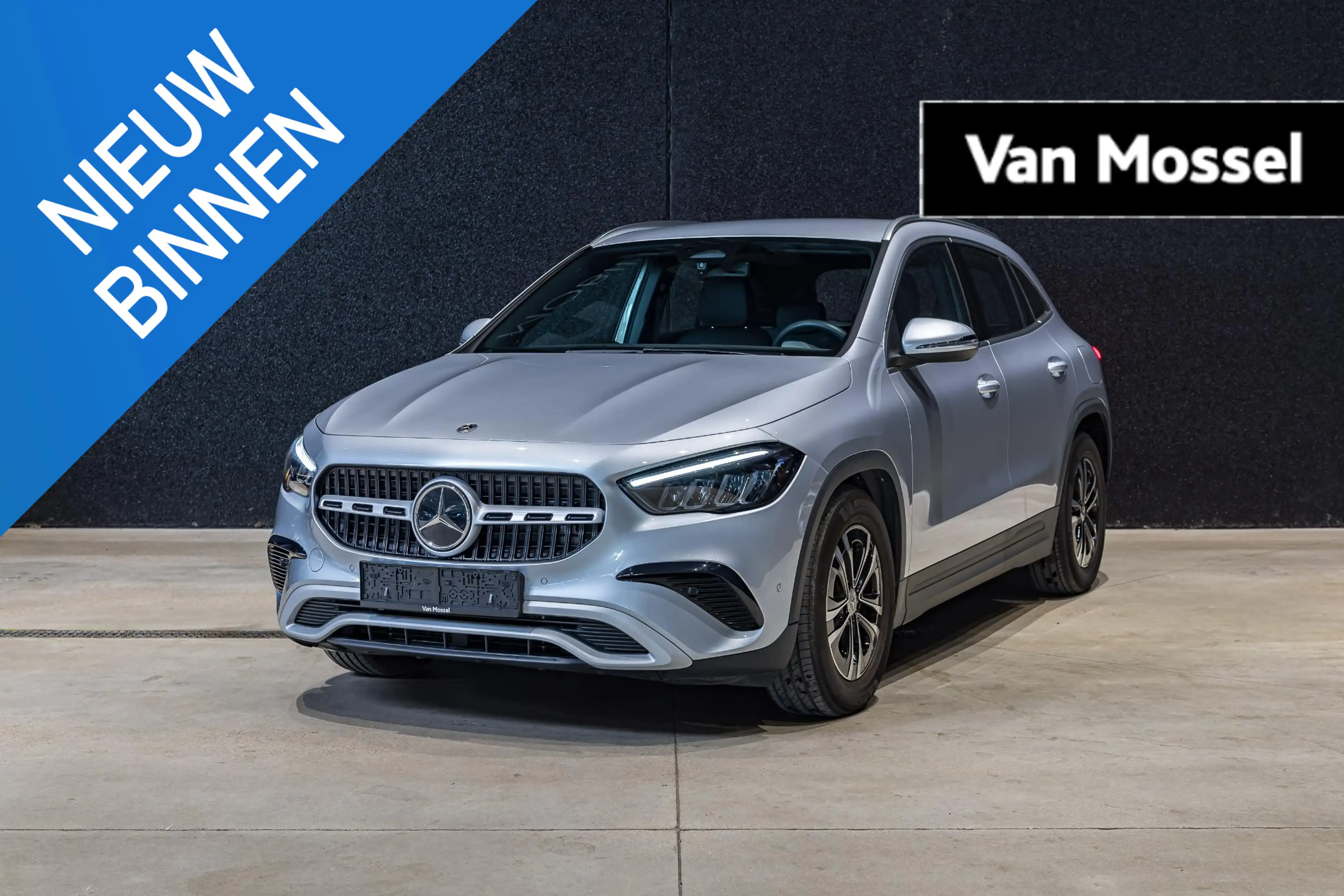 Mercedes-Benz GLA 180 GLA Business Line