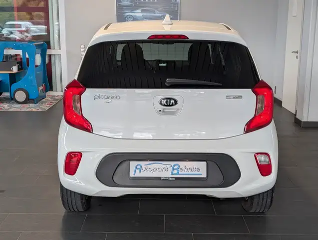 Kia Picanto view 10