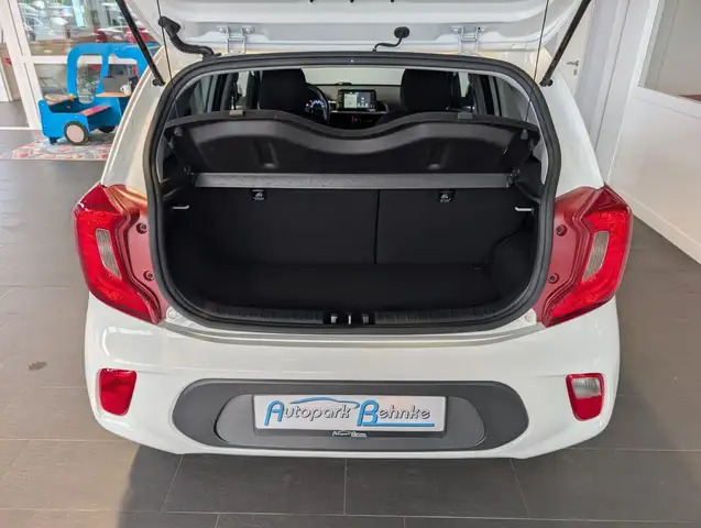 Kia Picanto view 11