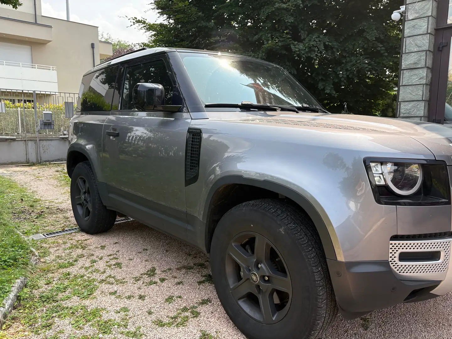 Land Rover Defender Defender 2021 90 Hard Top 90 3.0d i6 mhev awd200cv Grigio - 2