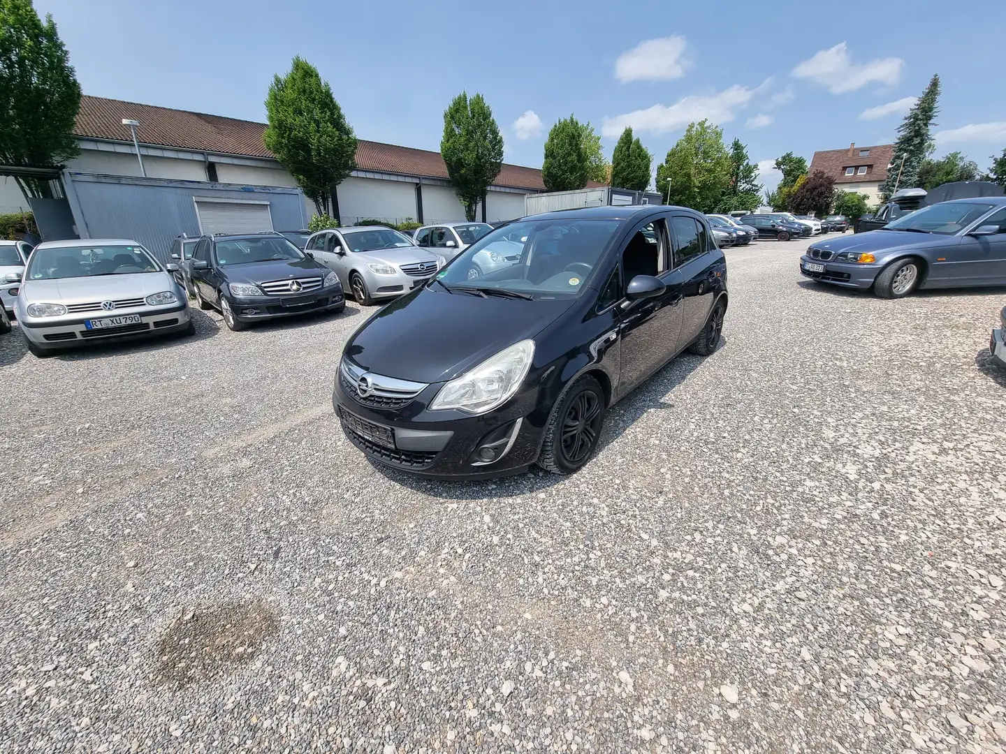Opel Corsa 1.4 Color Edition Noir - 1