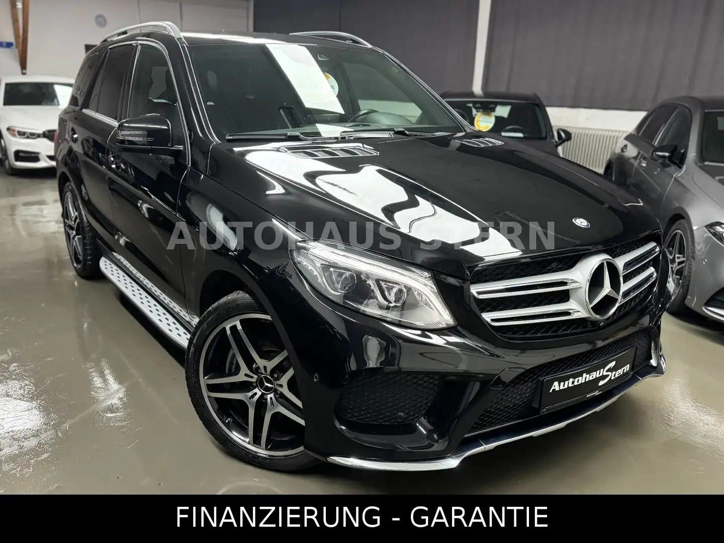 Mercedes-Benz GLE 400 AMG Line 360° Cam Massage 8fach AHK Spur Schwarz - 1