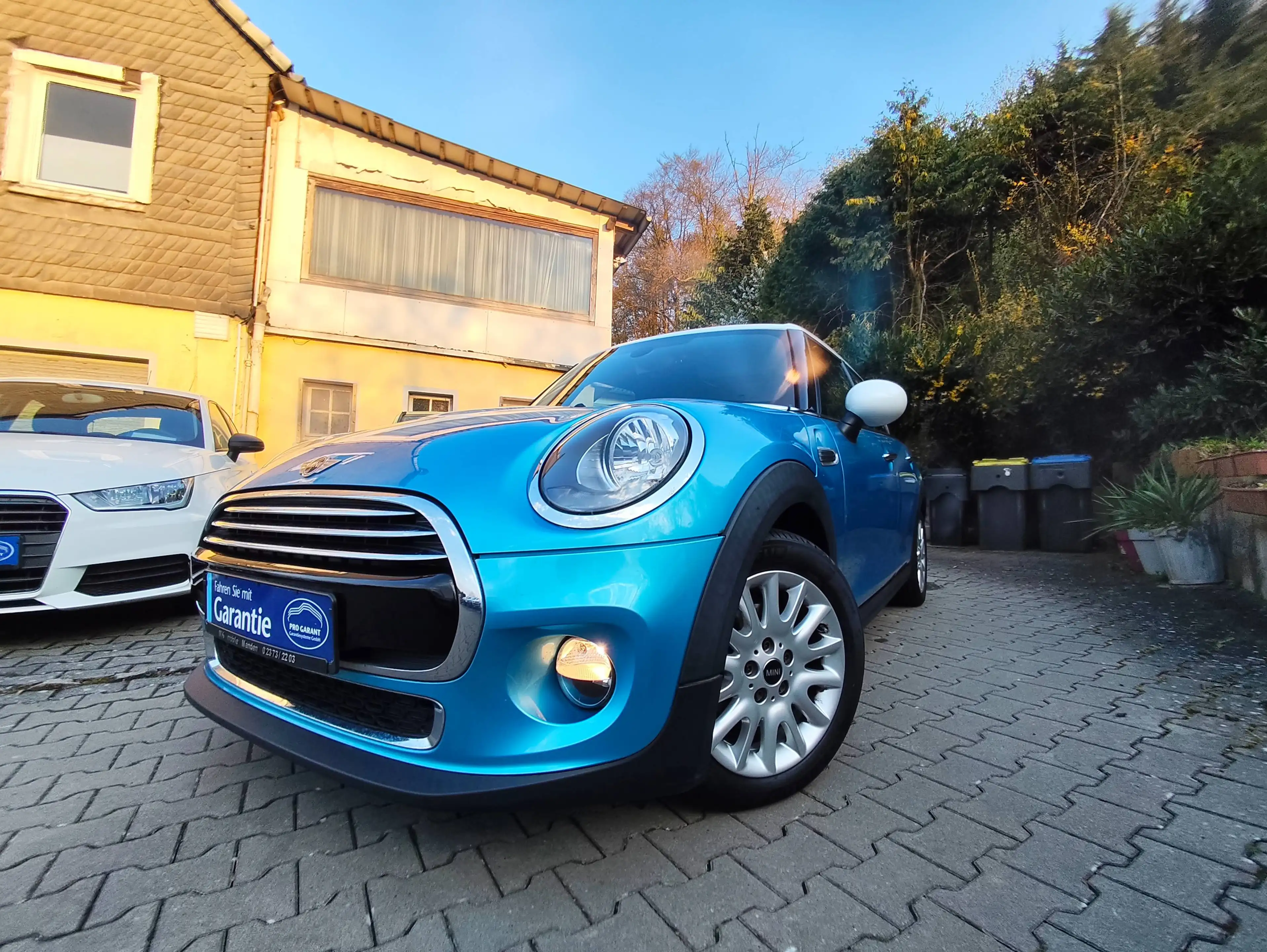 MINI Cooper D Cooper D Chilli/Leder/Panorama/Wirles/Business Paket/PDC/Ambiente/