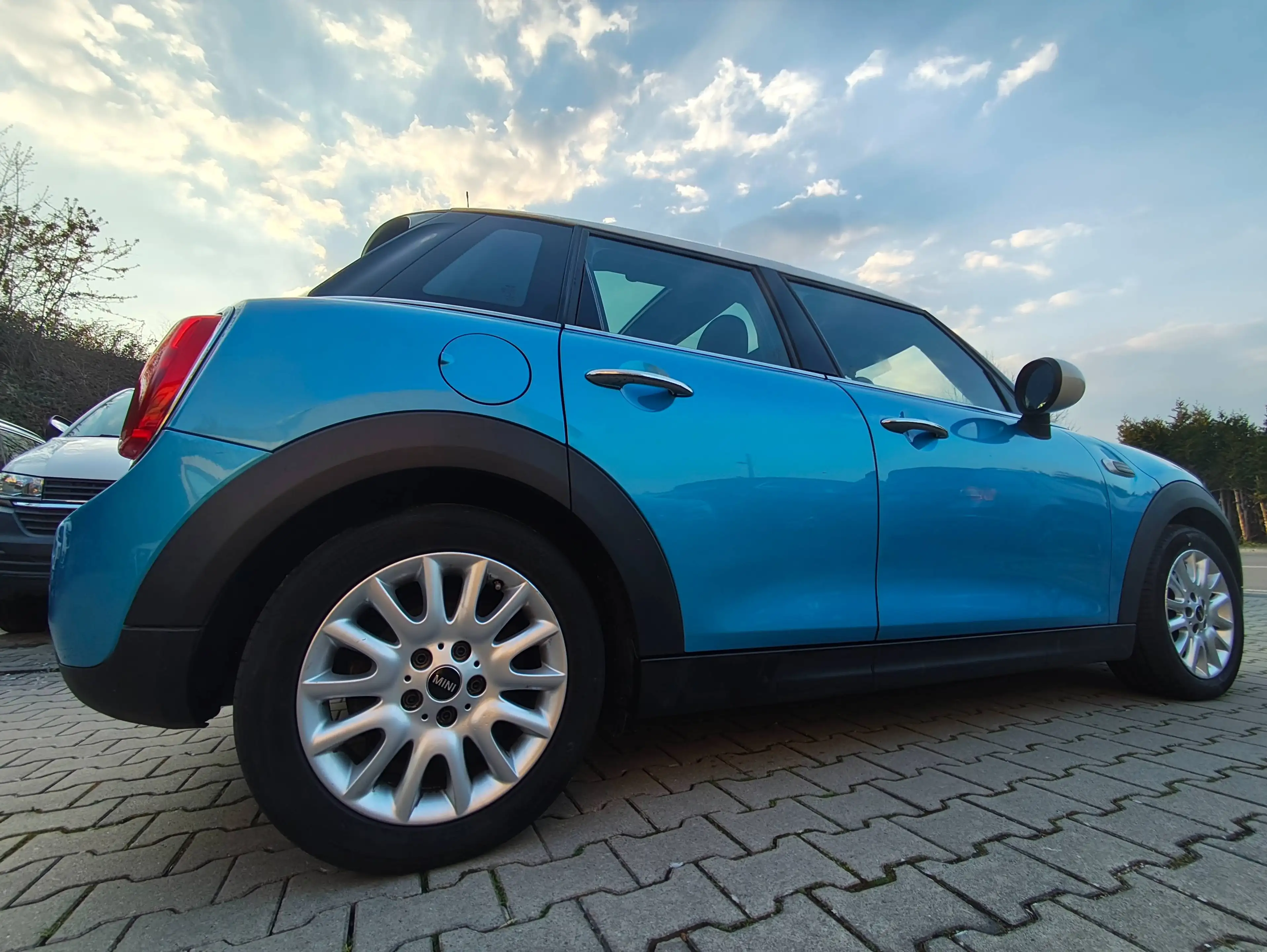 MINI Cooper D Cooper D Chilli/Leder/Panorama/Wirles/Business Paket/PDC/Ambiente/ — photo 3