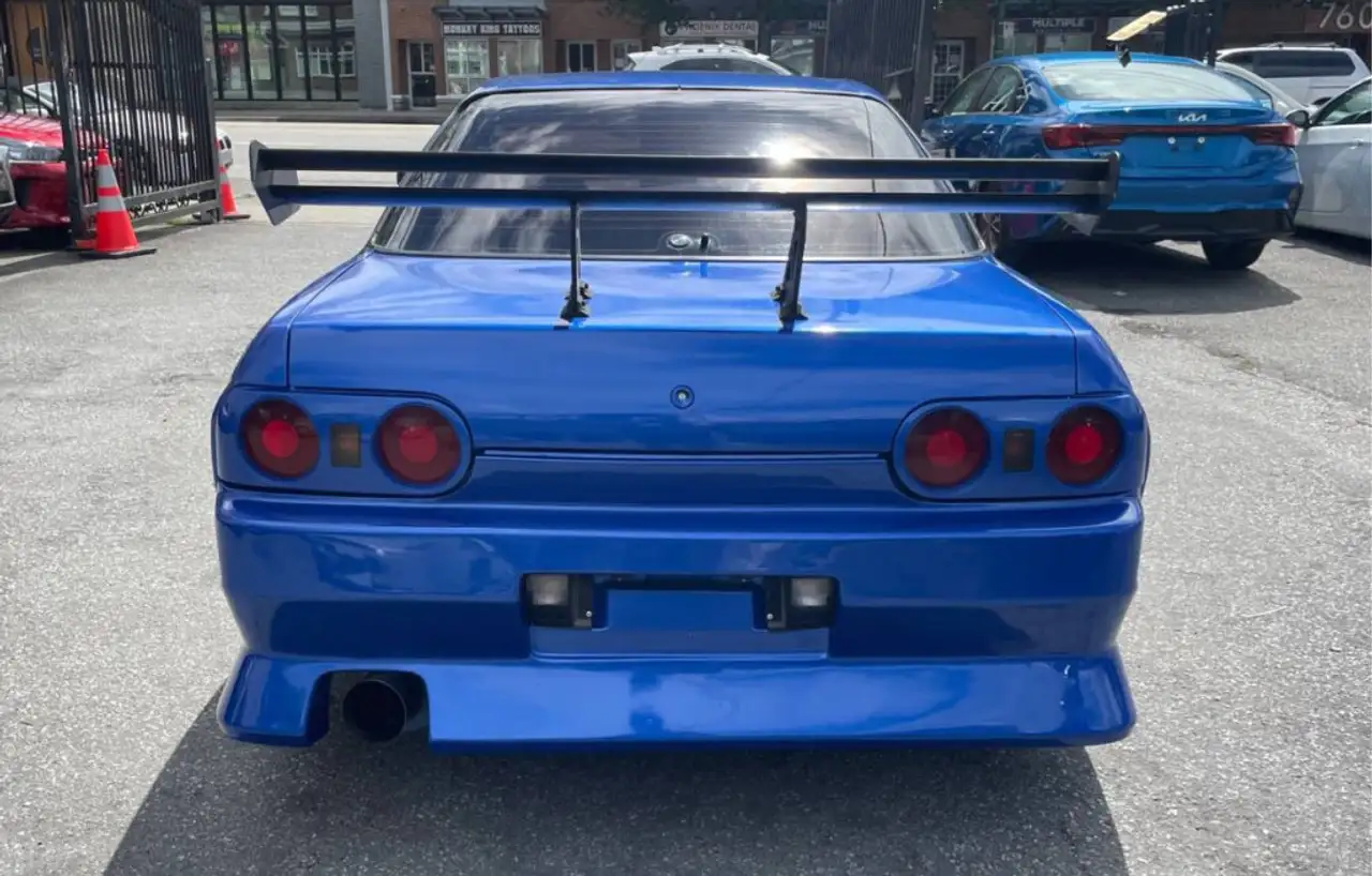Nissan Skyline снимка Nissan Skyline