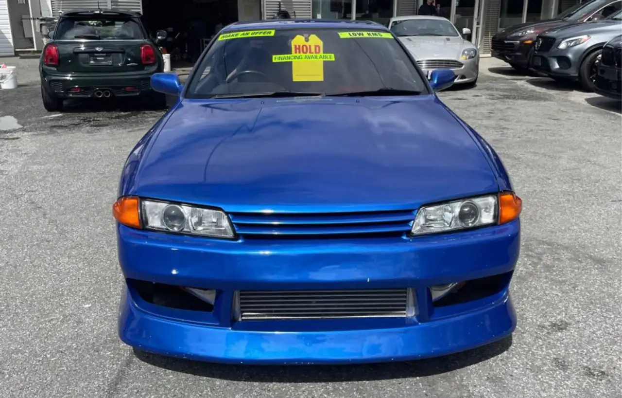 Nissan Skyline снимка Nissan Skyline
