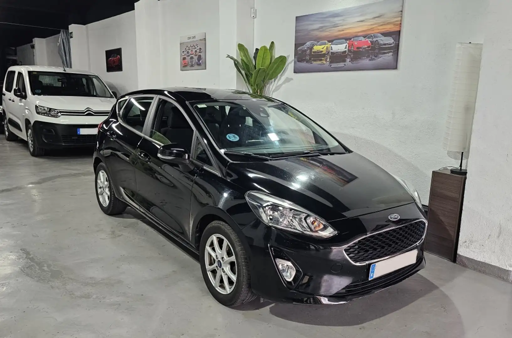 Ford Fiesta 1.5 TDCi Titanium 95 Noir - 1