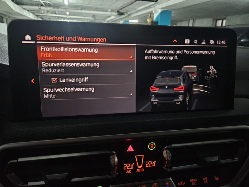 BMW X3 xDrive 20 *M-Sport* Head-Up* — photo 9