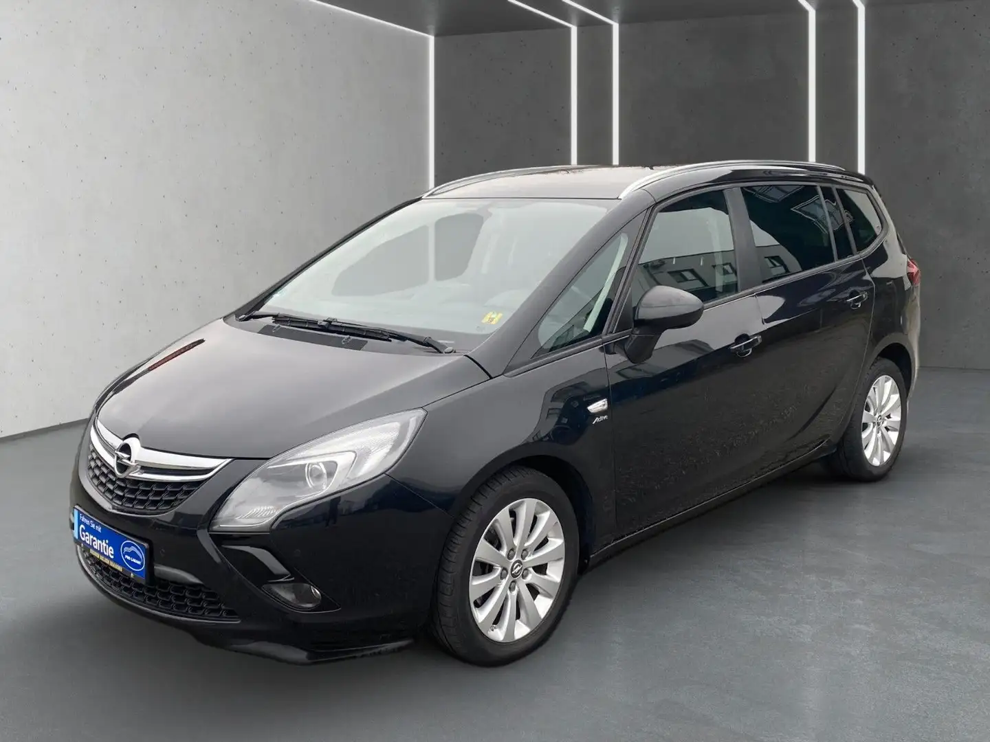 Opel Zafira C Tourer Active Wagen Nr.:011 Black - 2