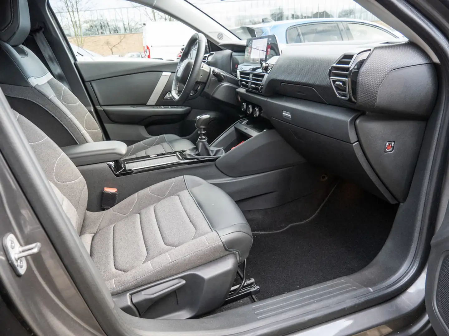 Citroen C4 Lim. 1.2 Feel 130 SHZ RÜCKFAHRKAMERA LED - 2