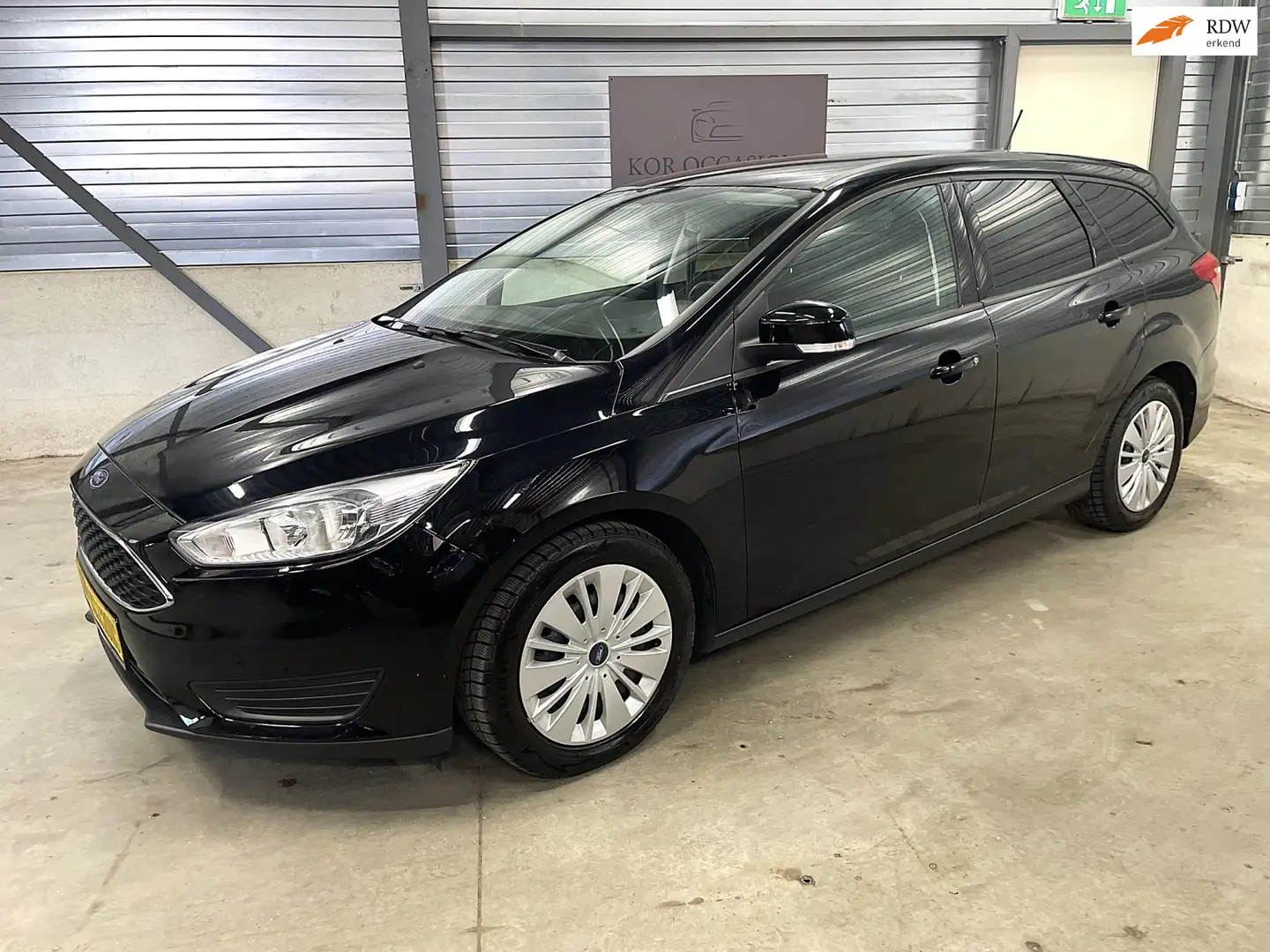 Ford Focus Wagon 1.0 EcoBoost 1ste eigenaar dealer onderhoude Noir - 1