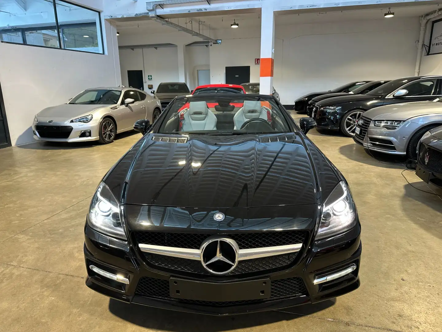 Mercedes-Benz SLK 350 V6 Premium AUTO - TETTO PANORAMICO - BELLISSIM Schwarz - 2