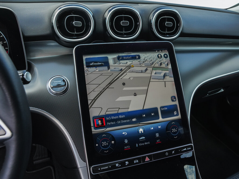 Mercedes-Benz C 300 C 300 e AVANTGARDE MBUX KAMERA APPLE LED DAB — photo 11