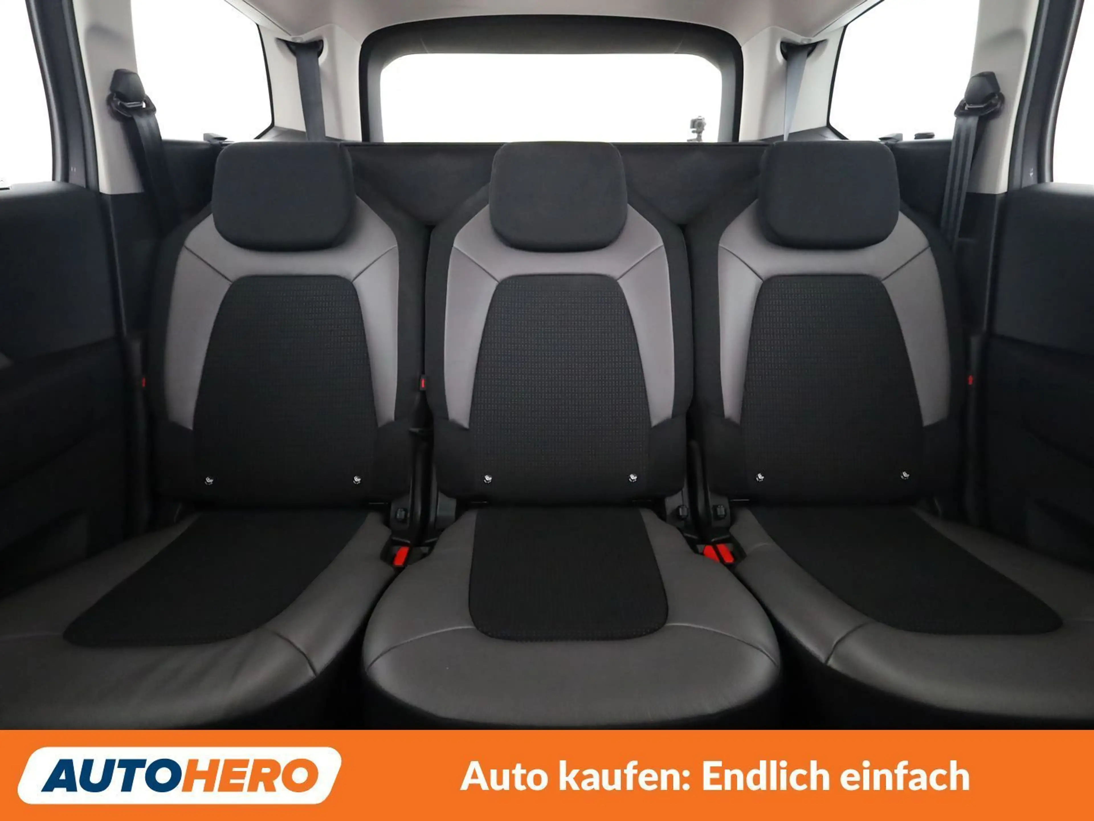 Citroen C4 SpaceTourer 1.5 Blue-HDi Shine — photo 15