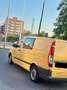 Mercedes-Benz Vito Amarillo - thumbnail 5