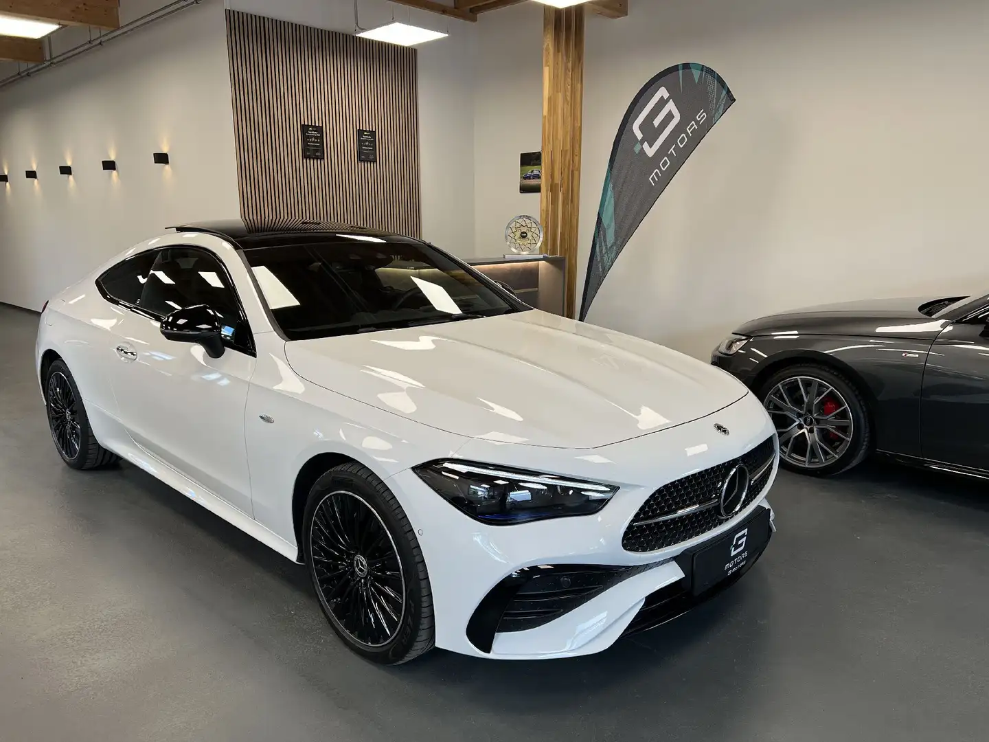 Mercedes-Benz CLE 300 CLE COUPE 300E AMG LINE PREMIUM PLUS NIGHT PANO 3 Weiß - 2