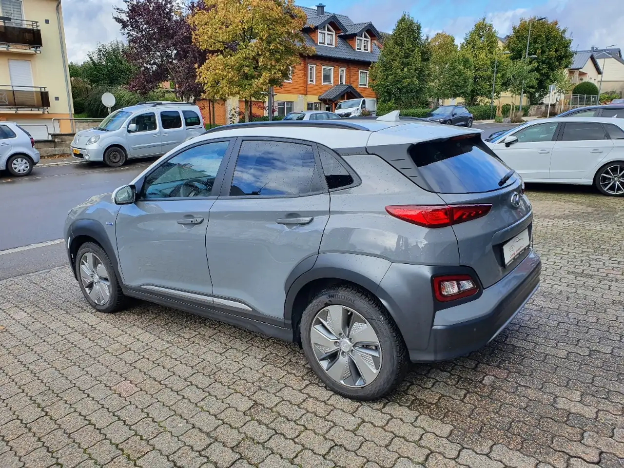 ELECTRO BLUE - DRIVE 204 CV SKY
