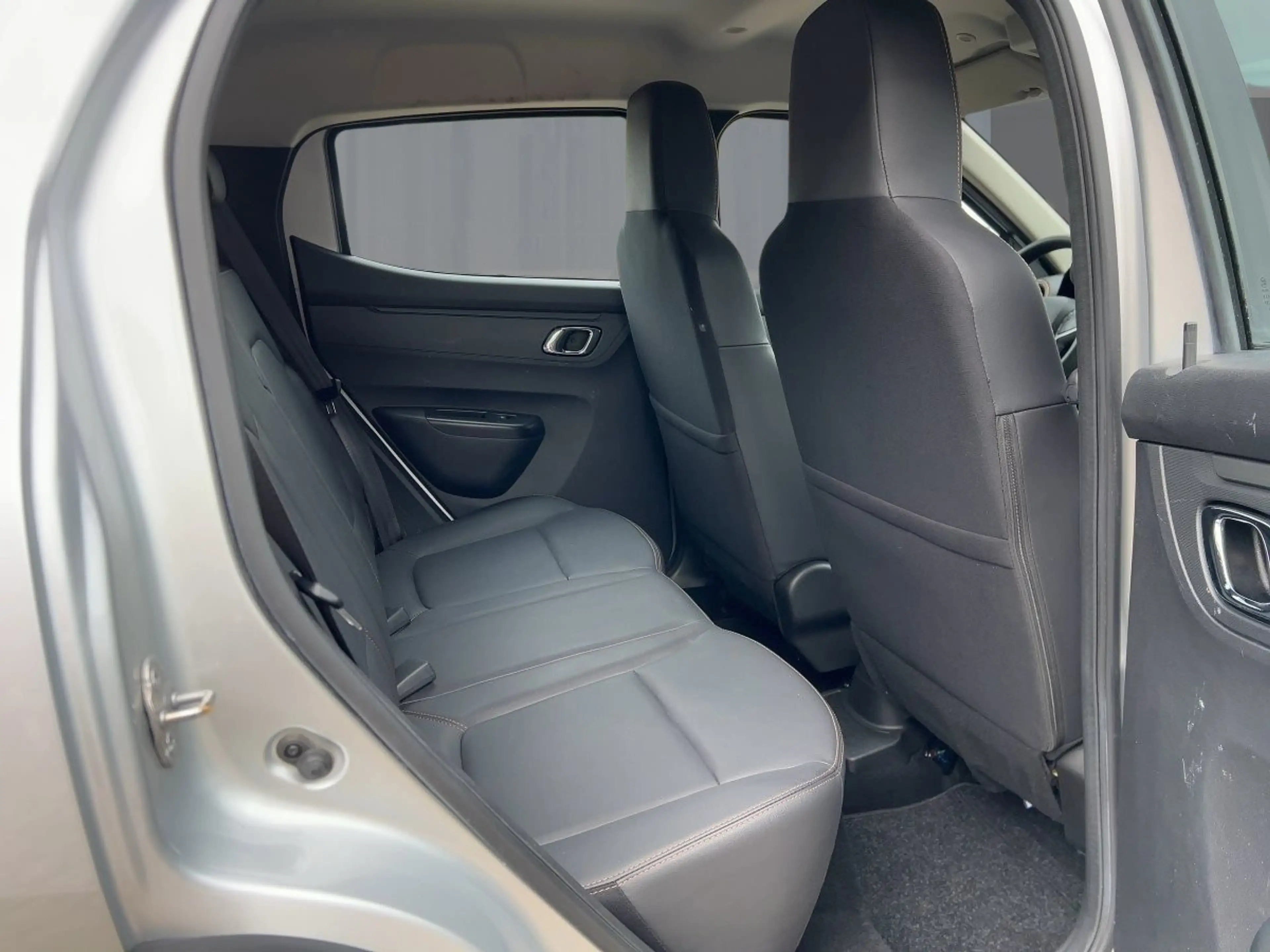 Dacia Spring ELECTRIC 65 + CCS Rückfahrkamera PDC ABS — photo 9