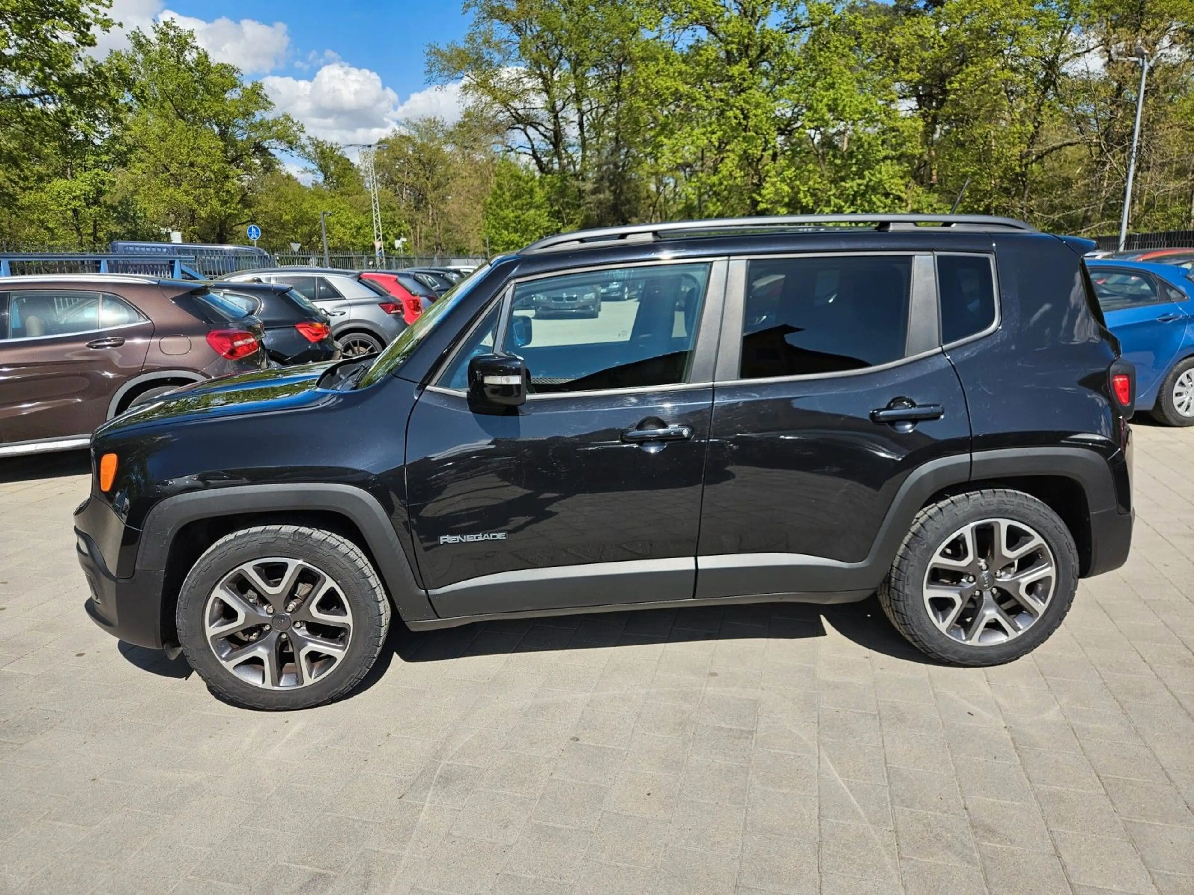 Jeep Renegade Longitude FWD — photo 7