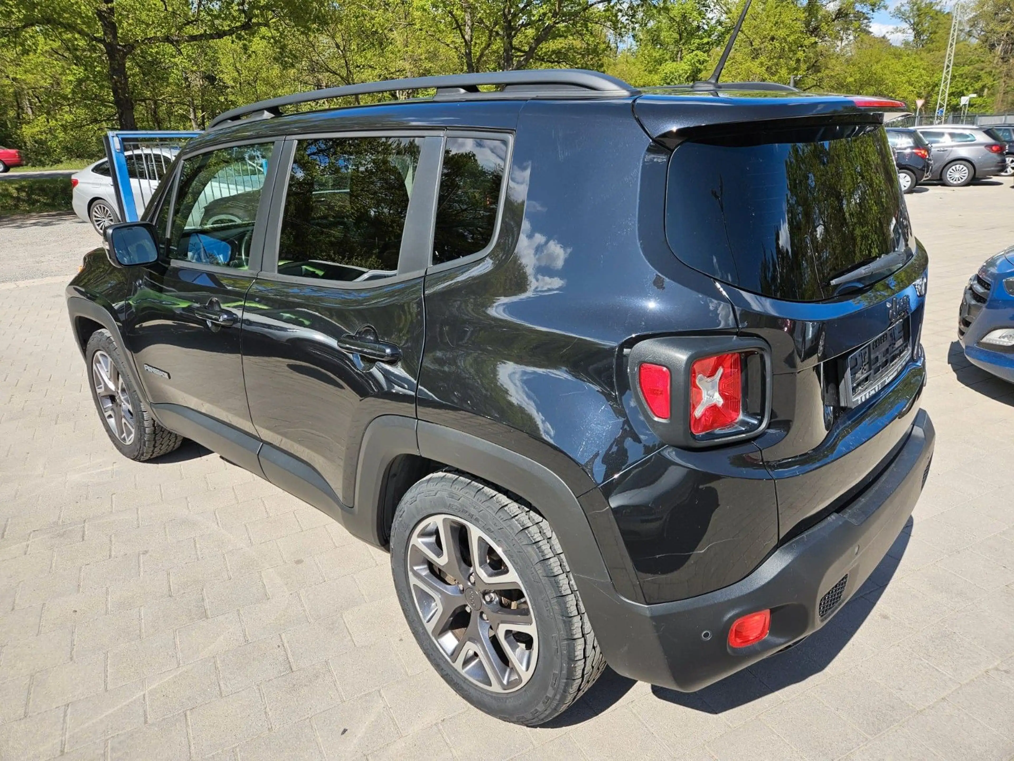 Jeep Renegade Longitude FWD — photo 9