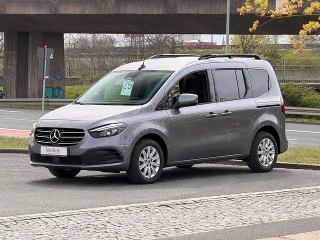 Mercedes-Benz Classe T T180*Advantage*Klima*Tempomat*LED*Alu*Navi