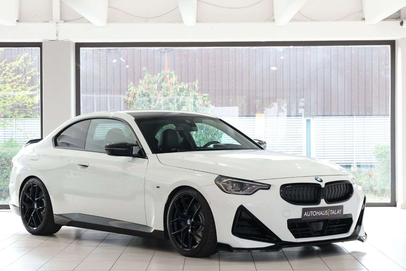 BMW 240