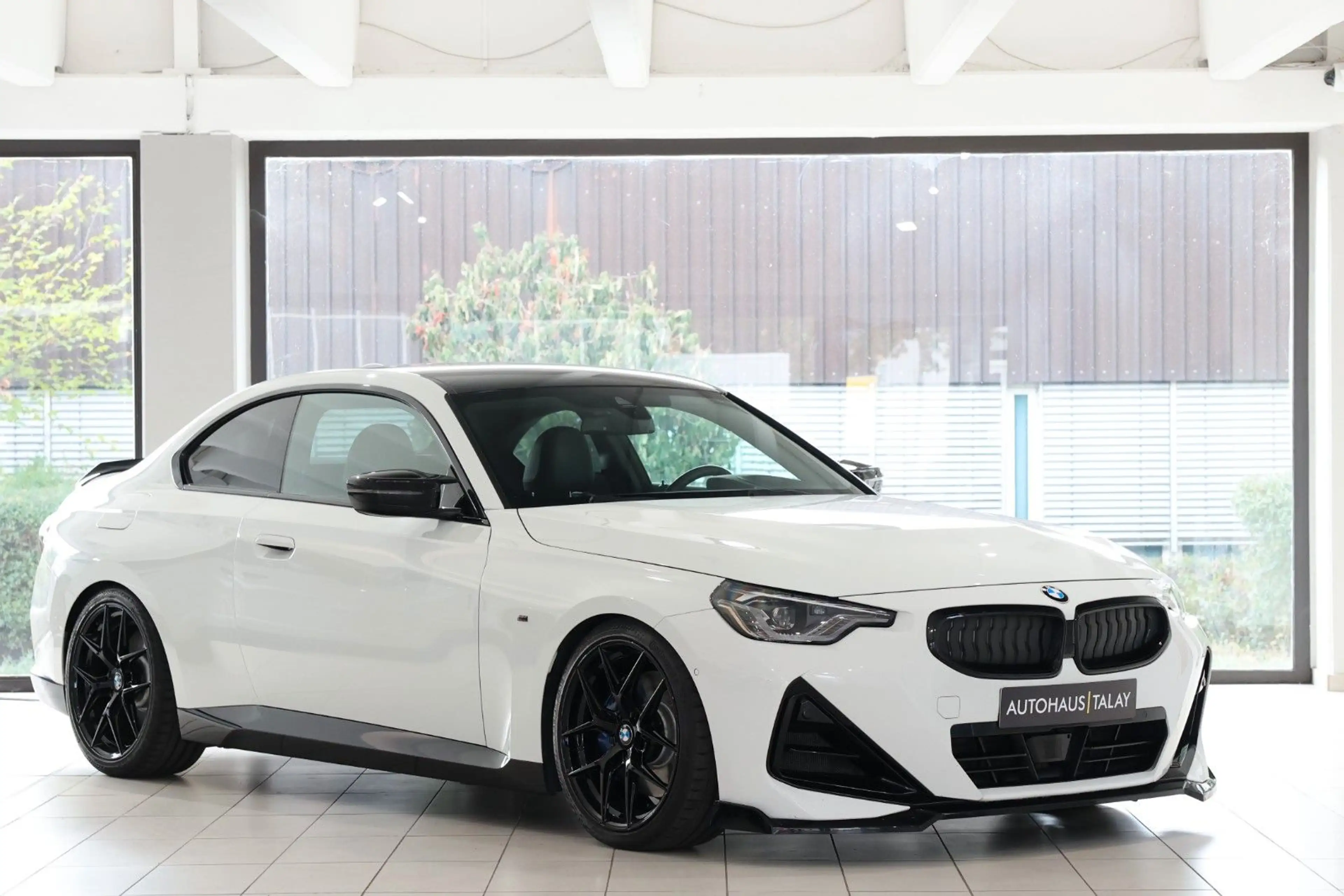 BMW 240 Coupe xDrive HUD*KAM*Metallic*Alcantara