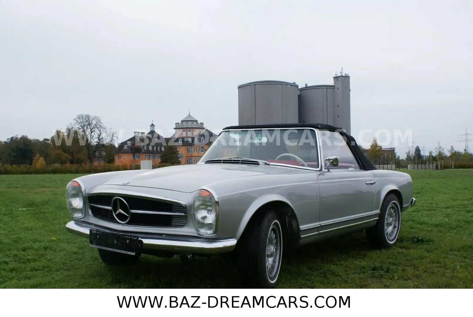 Mercedes-Benz 250 SL Pagode W113 mit 3.27 Hinterachse Stříbrná - 1