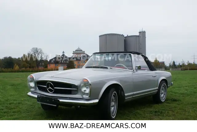 Mercedes-Benz 250 SL Pagode W113 mit 3.27 Hinterachse