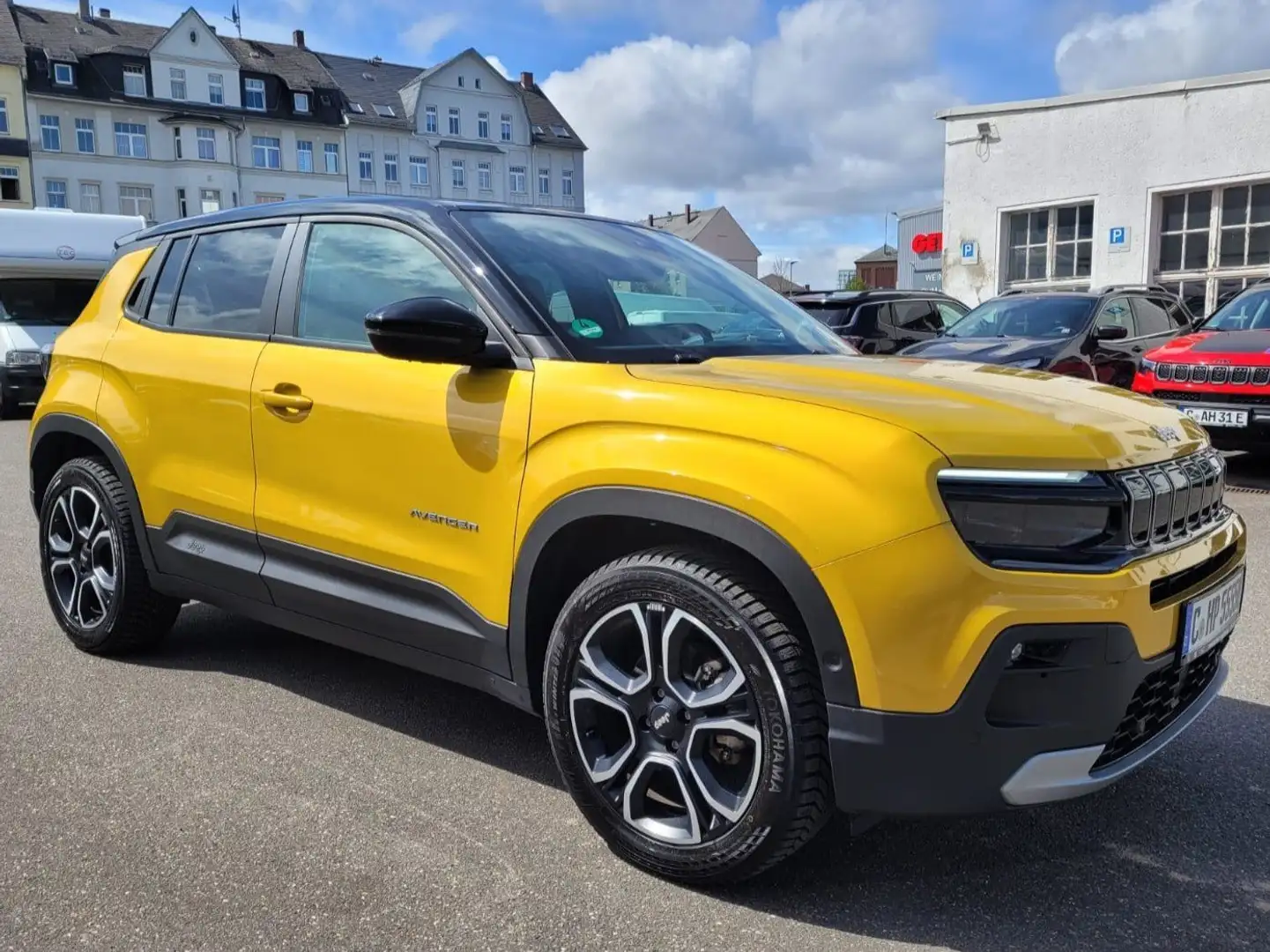 Jeep Avenger Elektro 1st First Edition Summit Gelb - 1