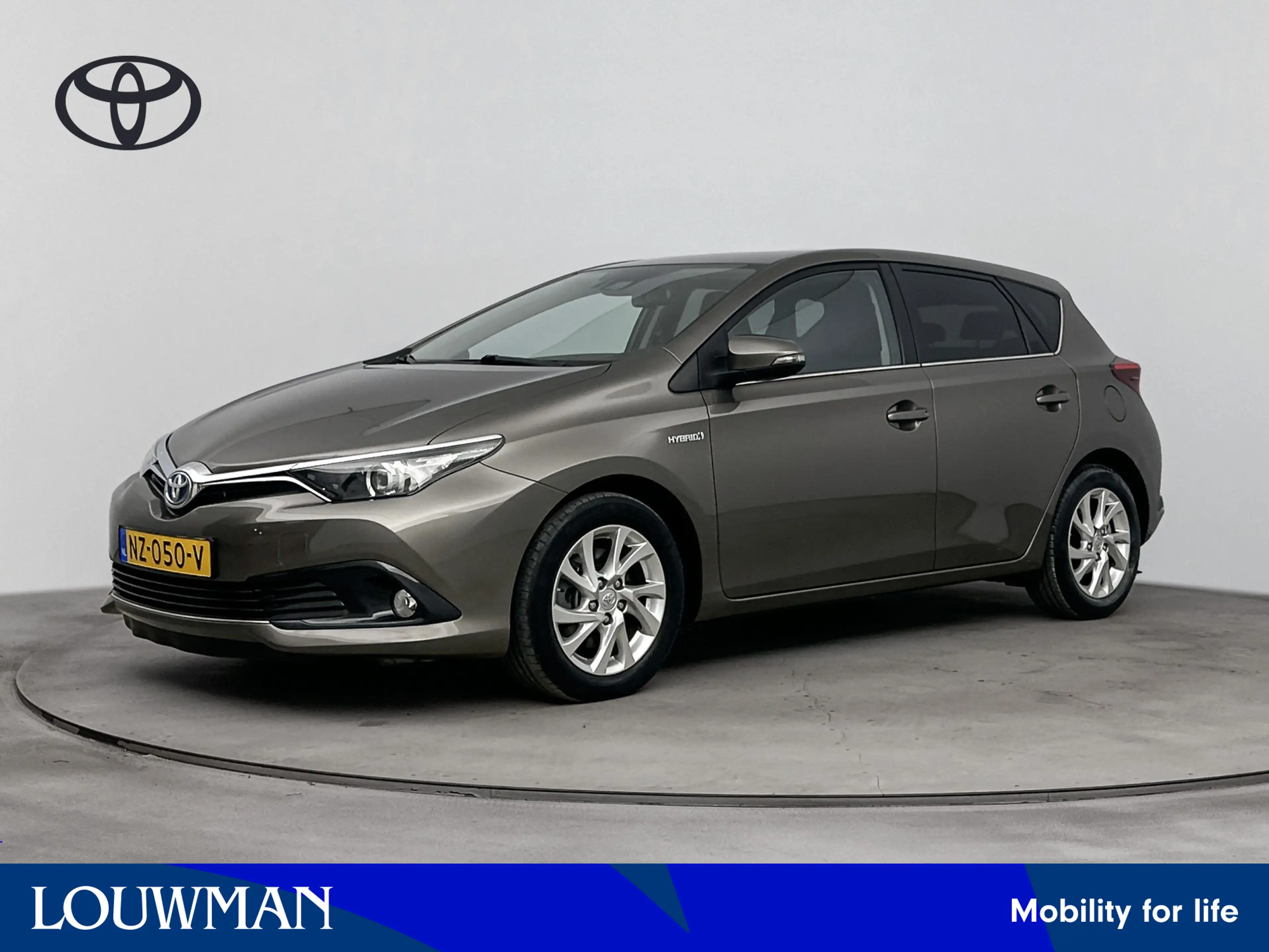 Toyota Auris 1.8 Hybrid Dynamic | Navigatie | Cruise Control |
