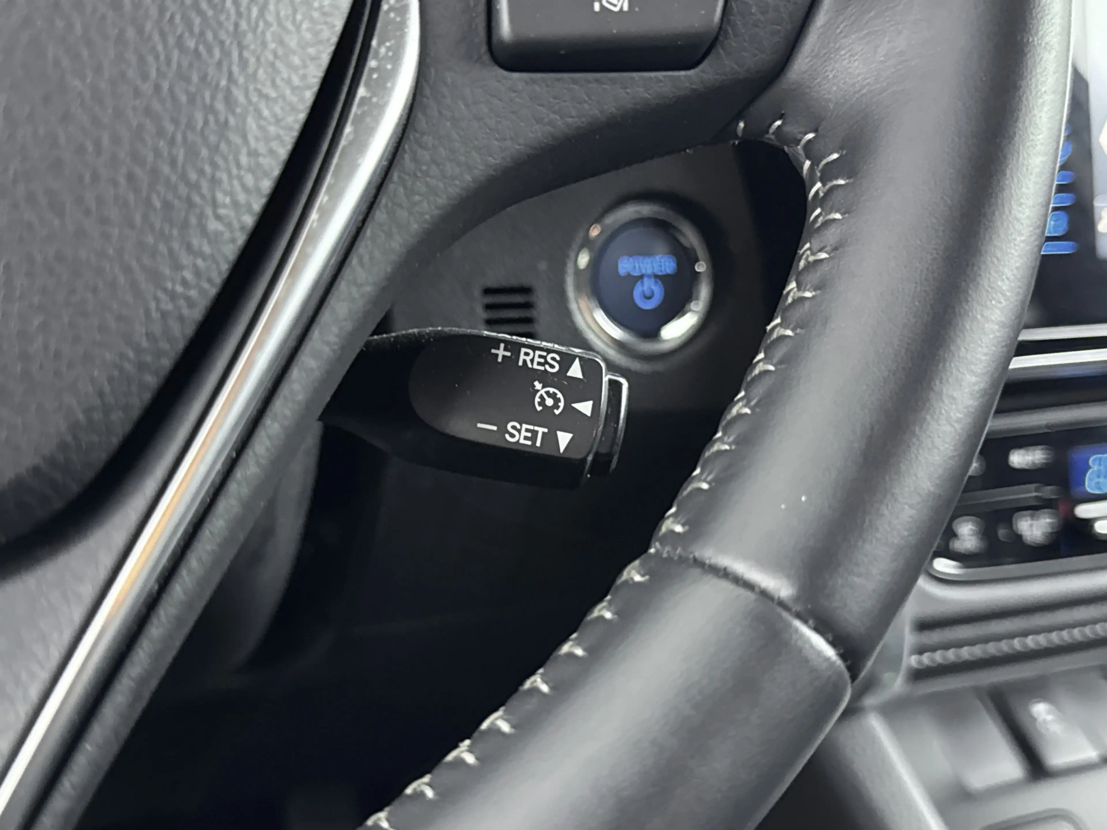 Toyota Auris 1.8 Hybrid Dynamic | Navigatie | Cruise Control | — photo 7