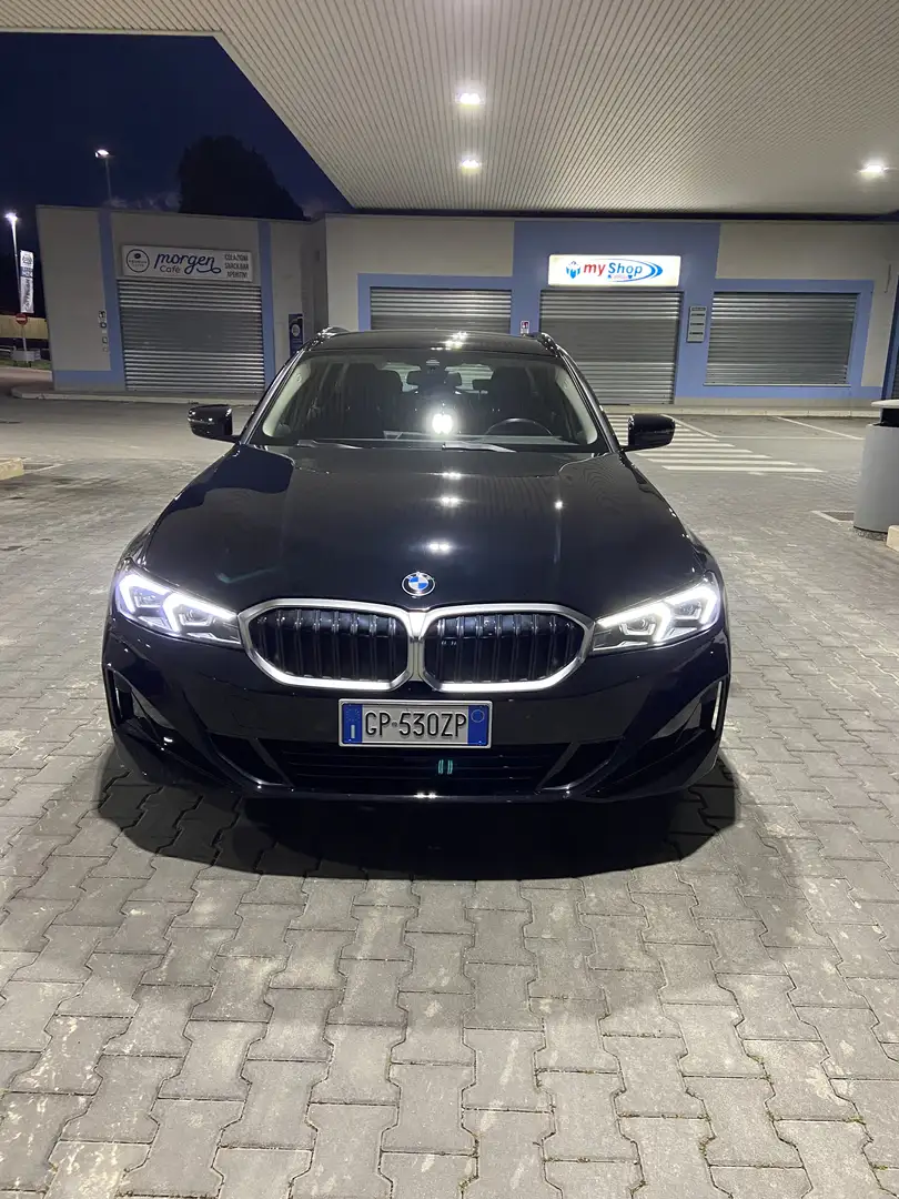 BMW 316 316d Touring mhev 48V auto - 1