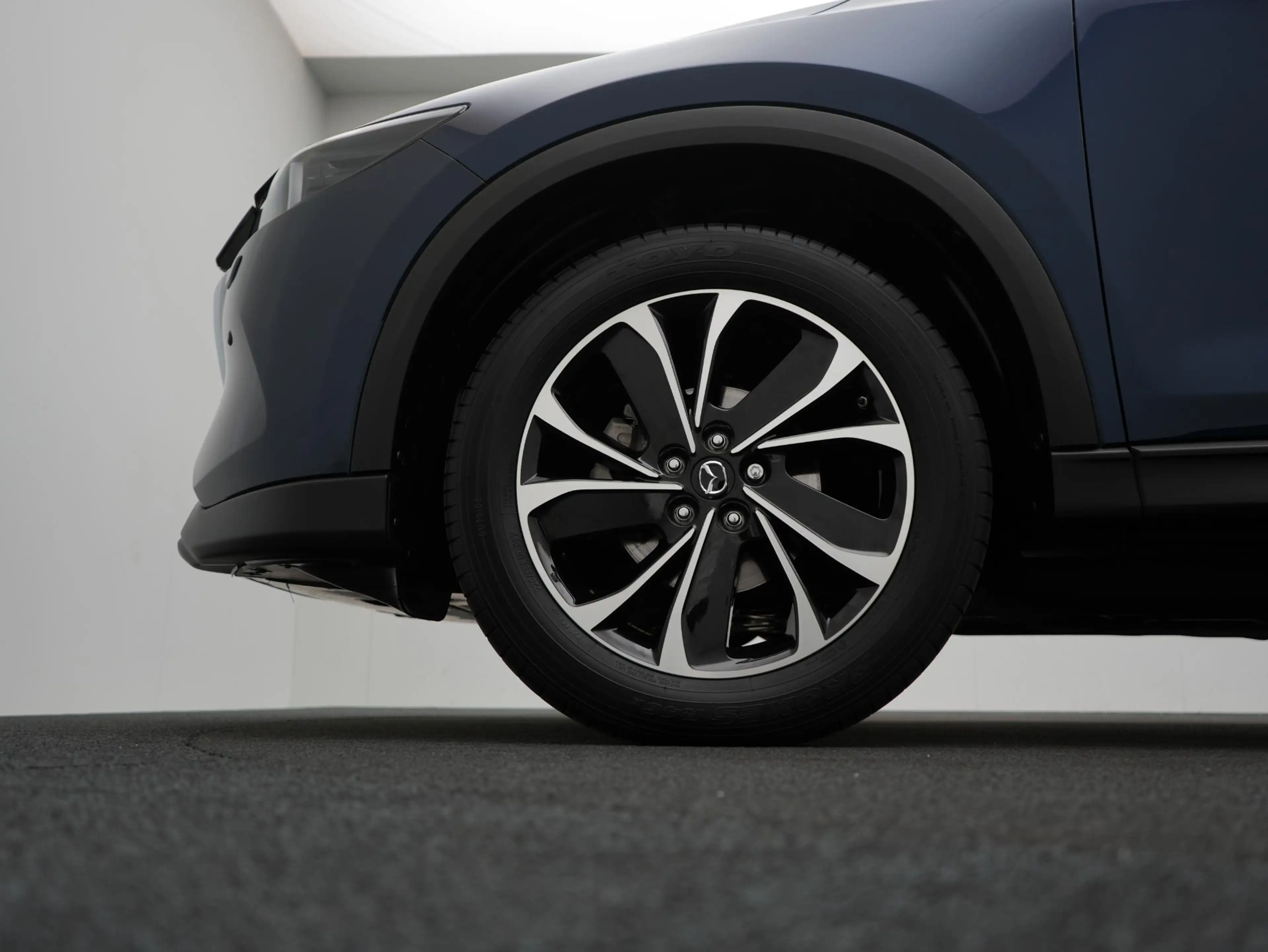 Mazda CX-5 2.0 e-SkyActiv-G Exclusive-Line automaat met Black — photo 9