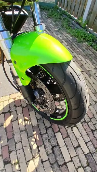 Triumph Speed Triple - foto 7