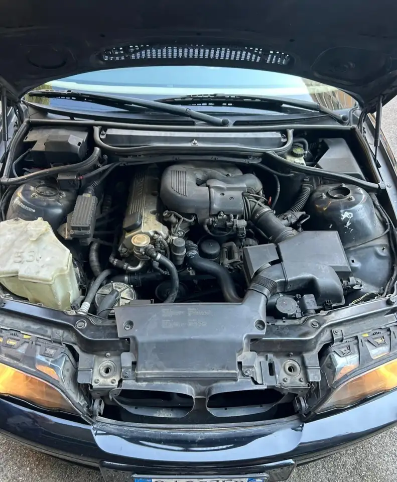 BMW 318ci Coupe, foto 4