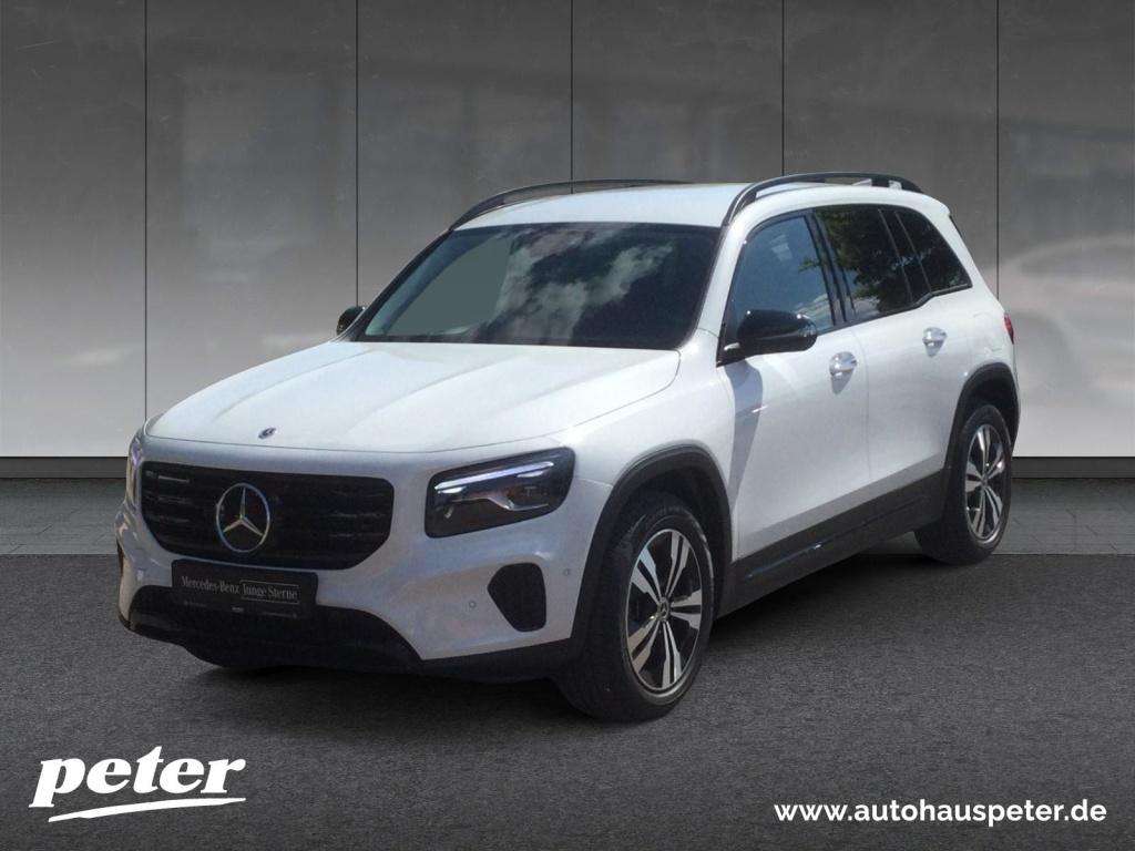 Mercedes-Benz GLB 220
