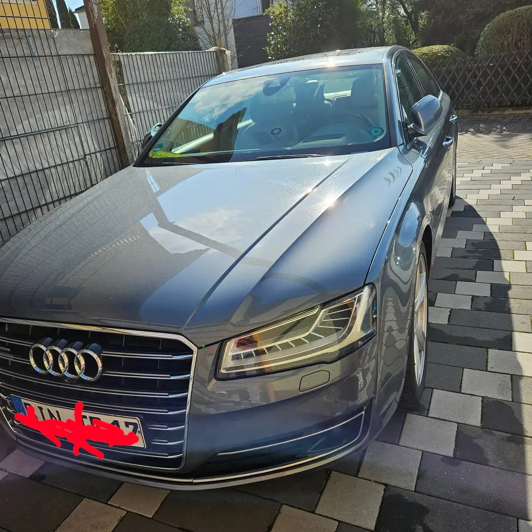 Audi A8 3.0 TDI DPF quattro tiptronic Grau - 1