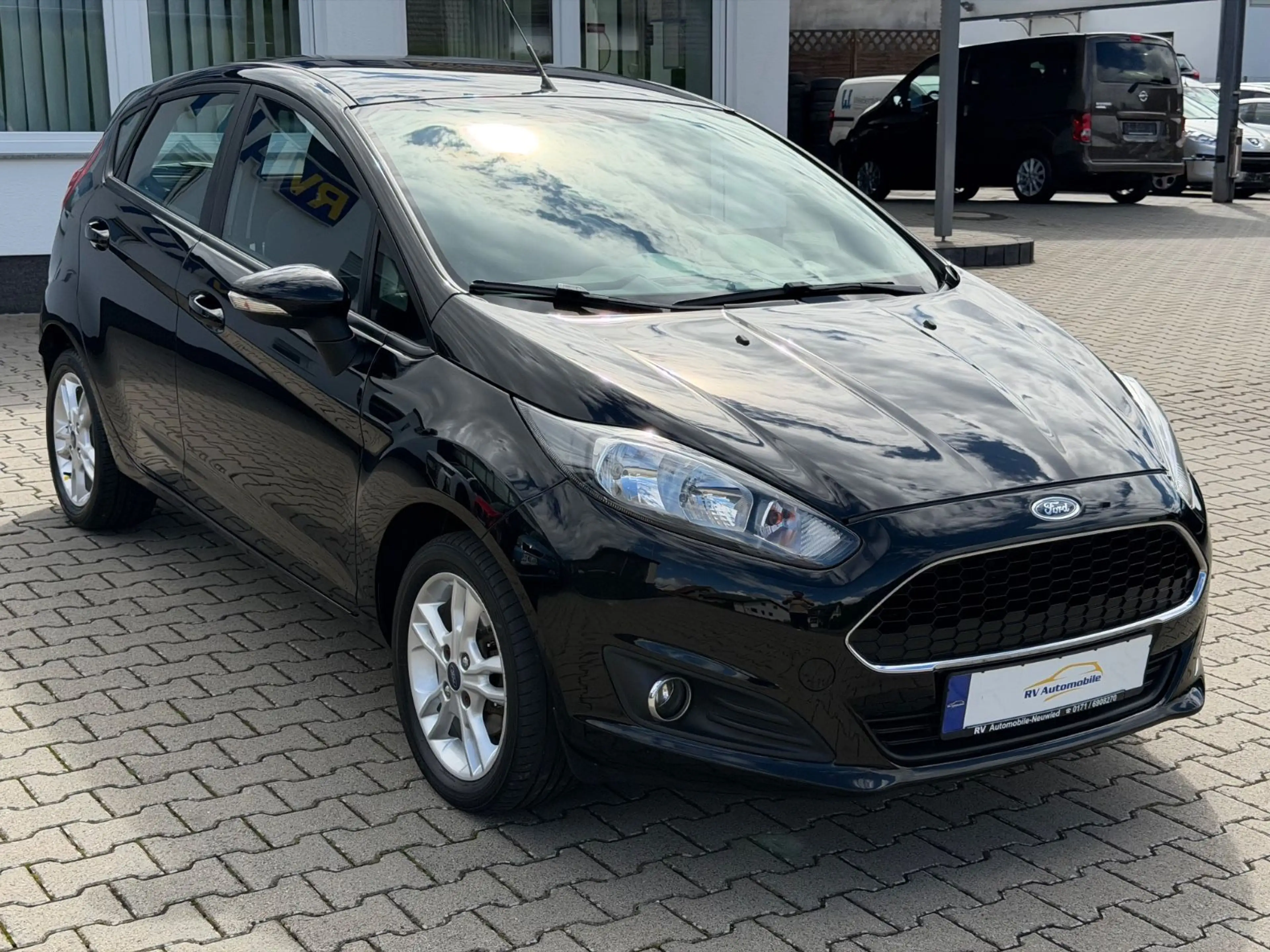 Ford Fiesta Trend — photo 5