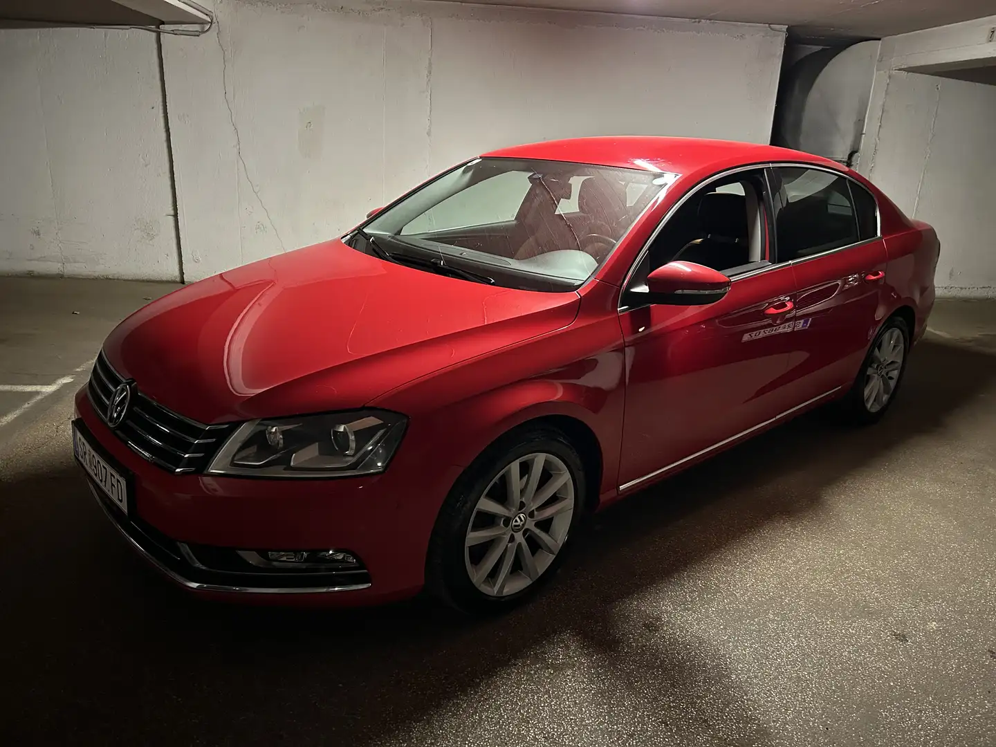 Volkswagen Passat Highline 2,0 TSI, Top Ausstattung, Pickerl Neu - 1