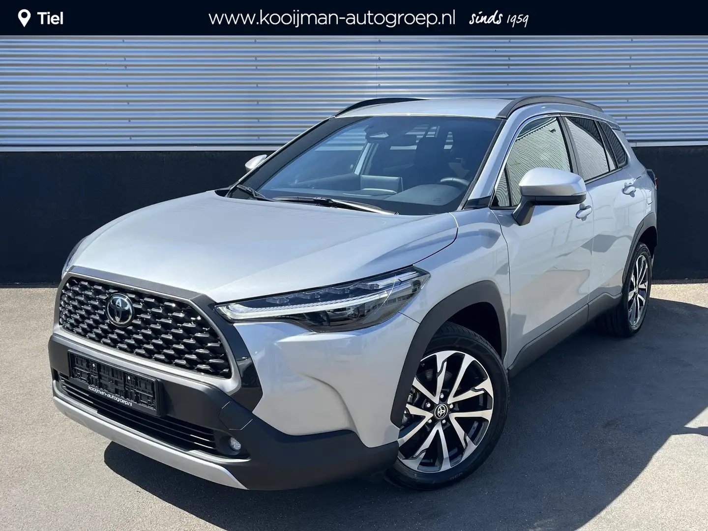 Toyota Corolla Cross Hybrid 1.8L Dynamic Edition Navigatie, Achteruitri Zilver - 1