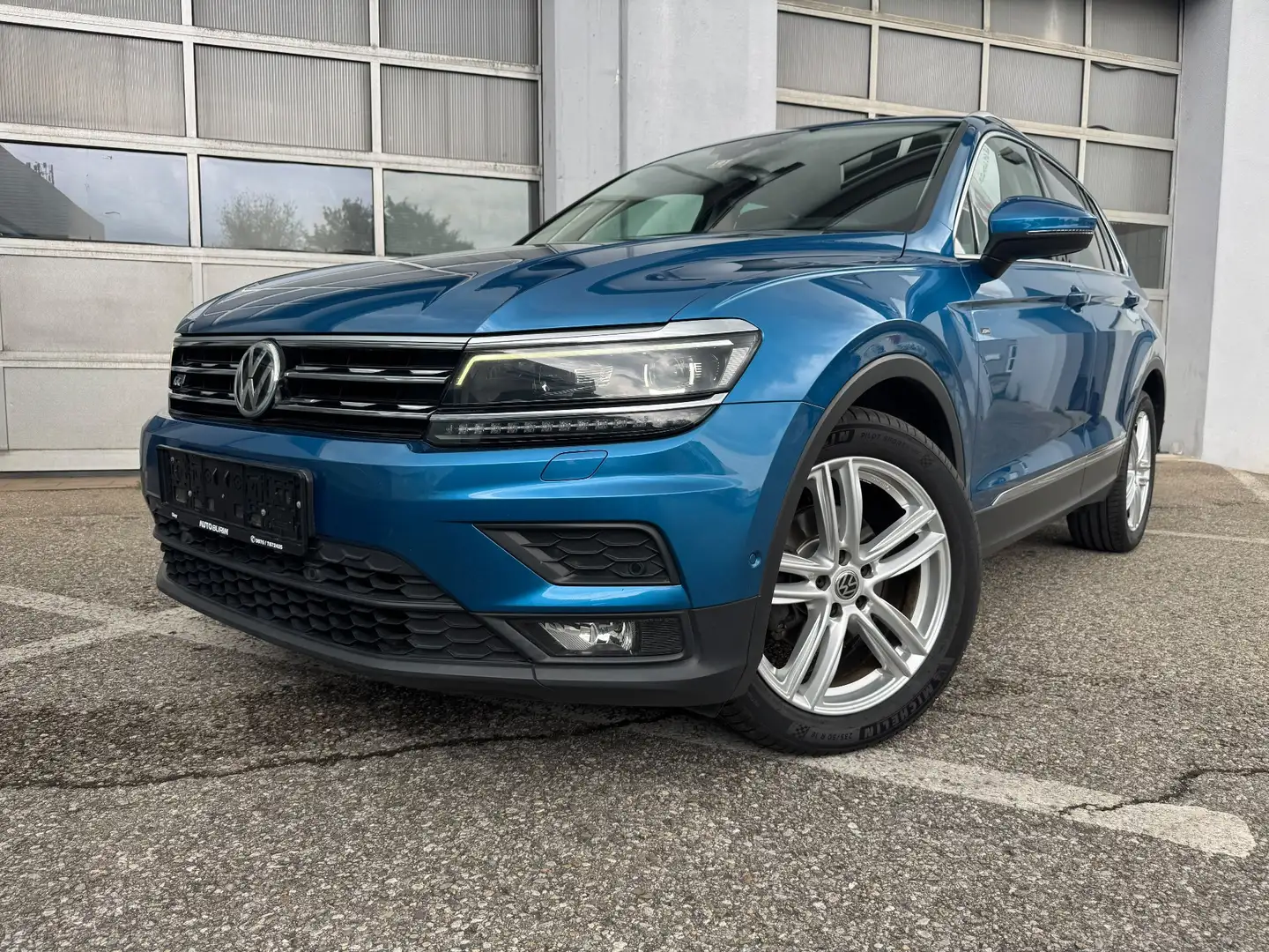 Volkswagen Tiguan 2.0 TDI-150ps Navi/ACC/Anhängerkupplung. Blau - 1