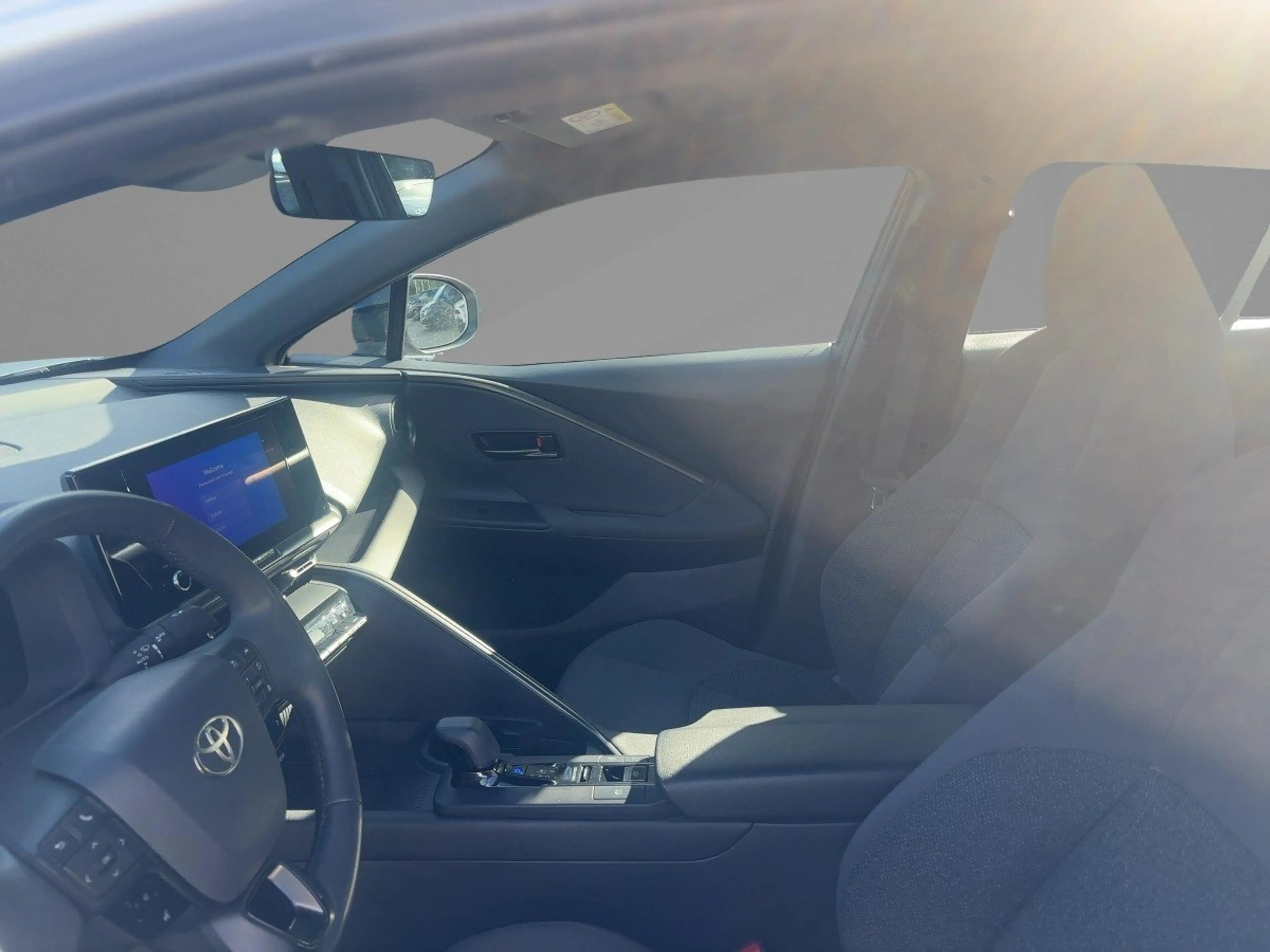 Toyota C-HR 1.8 FWD Business Edition Navigation AppleCar — photo 10